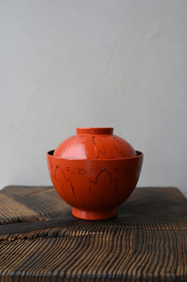 輪島塗剣牡丹文吸物椀